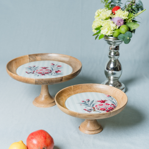 Surkh Gulnaar Cake Stand